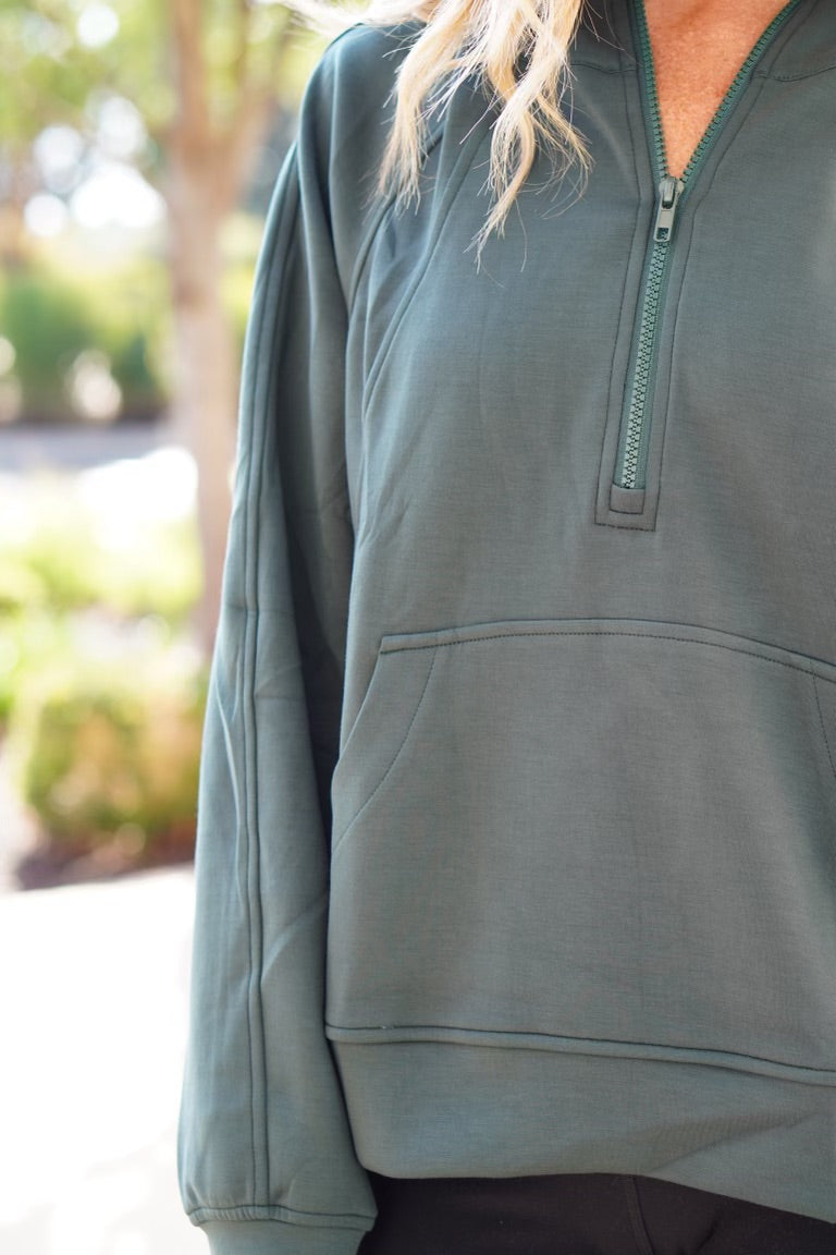 Love Yours Active Pullover