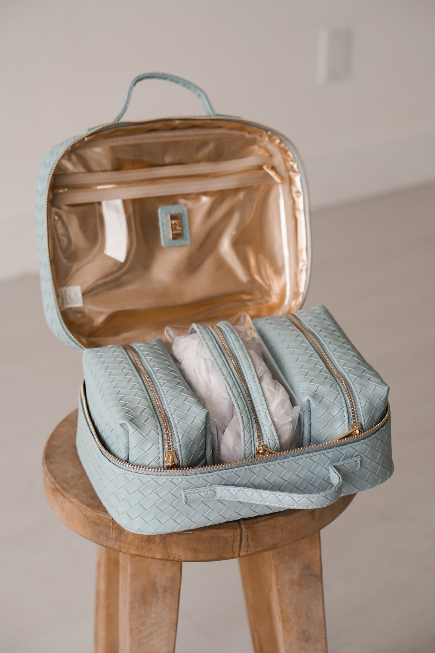 Women's Toiletry Case