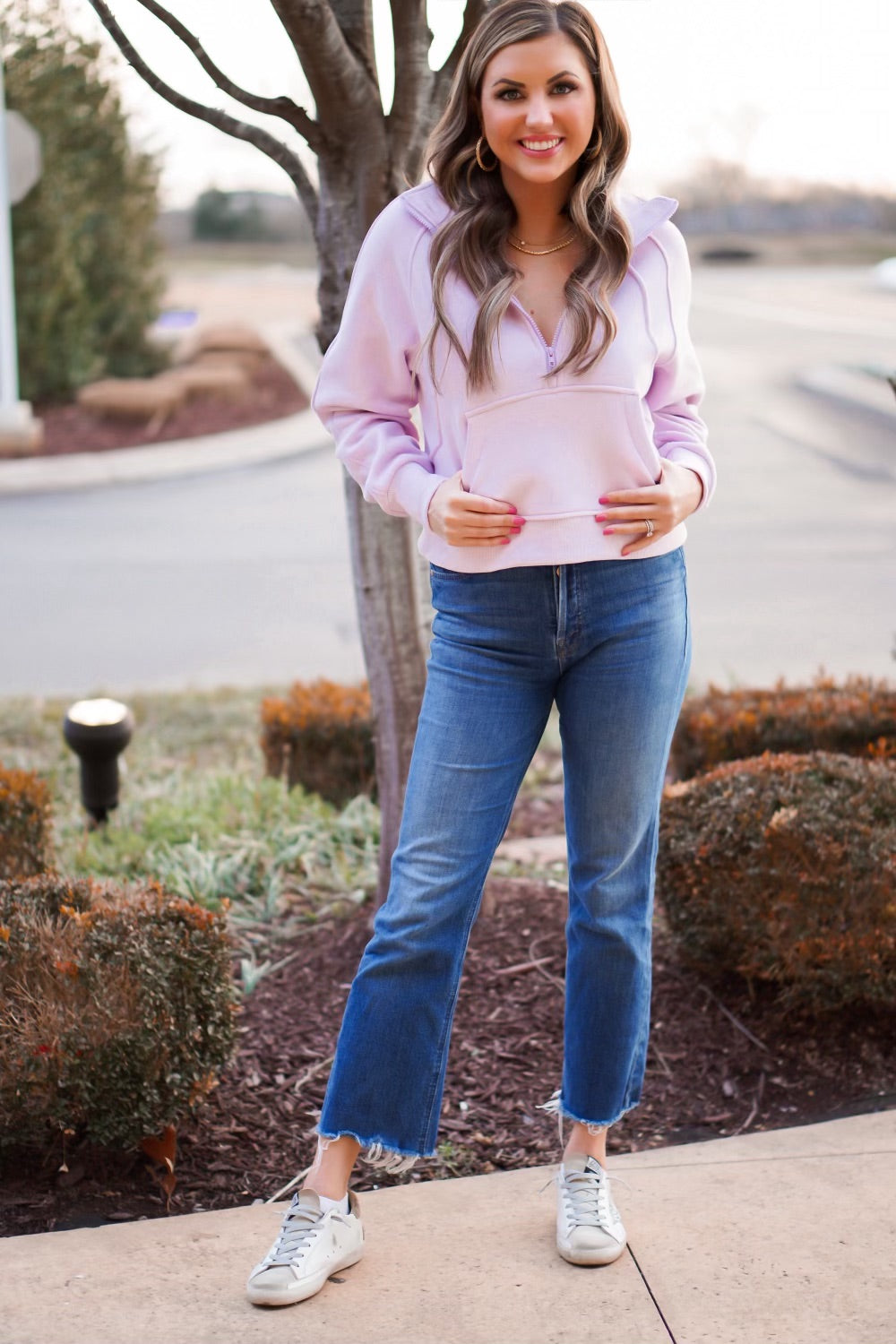 girl wearing scuba pullover with jeans 